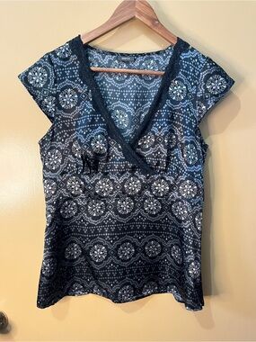 Mexx | M | Black Patterned Wrap-Front Women's Top | PTP 17”